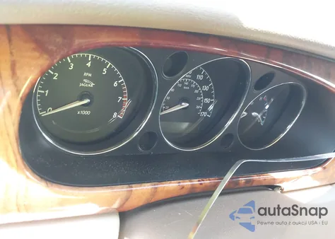 2005 Jaguar Xj Xj8 L z USA, uszkodzony, nr VIN SAJWA79C15SG46810